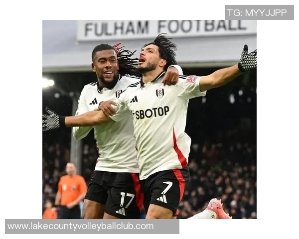 萨卡在球场上的精彩表现与未来发展潜力分析