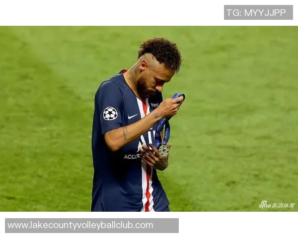 内马尔本赛季第五次受伤巴黎欧冠之路面临严峻考验