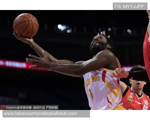 同曦与青岛精彩对决直播回放全程回顾与精彩瞬间分析