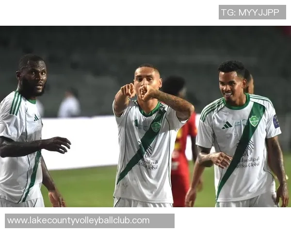 亚冠激战巴格达对决吉达国民争夺荣耀与晋级机会 亚冠激战巴格达对决吉达国民争夺荣耀与晋级机会