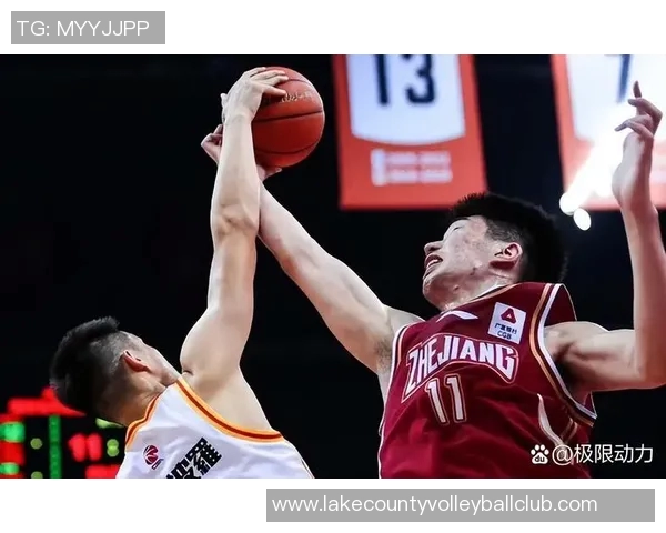 2017年CBA辽宁队与天津队激战回顾精彩瞬间与战术分析