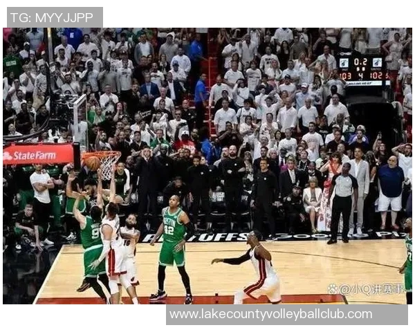 勇士与雷霆激战抢七决胜局直播盛况全程回顾与精彩瞬间分析 勇士与雷霆激战抢七决胜局直播盛况全程回顾与精彩瞬间分析